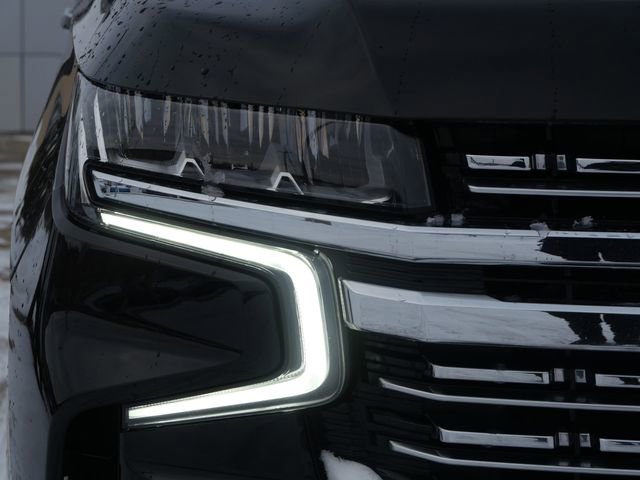 Used 2021 Chevrolet Suburban Premier image 7