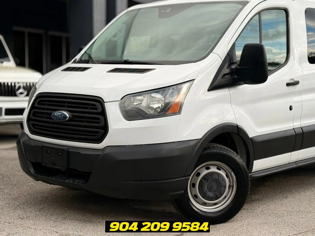 Used 2016 Ford Transit 150 XL RWD image 2