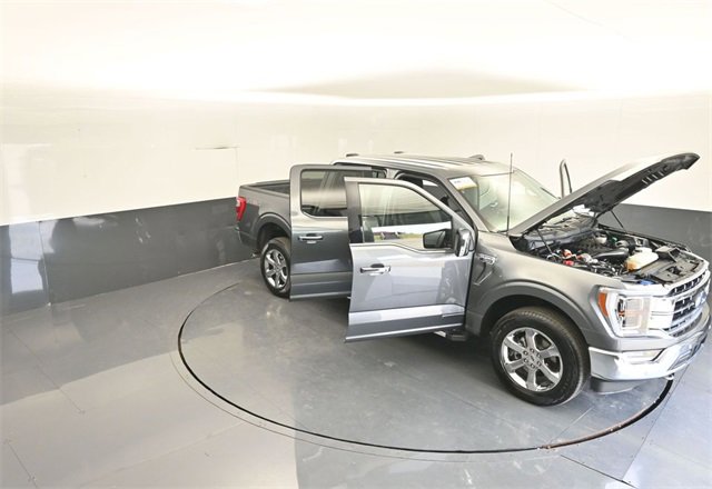 Certified 2022 Ford F150 Lariat w/ Equipment Group 502A High image 39