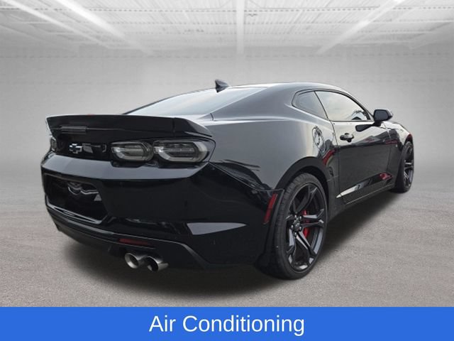 Used 2023 Chevrolet Camaro SS RWD image 11