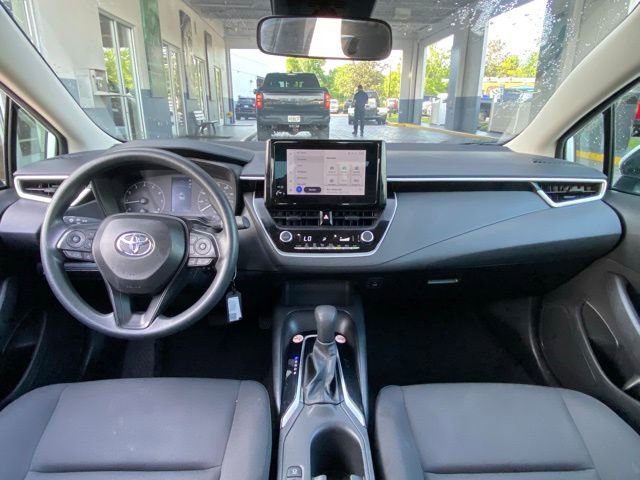 Used 2024 Toyota Corolla LE FWD image 16