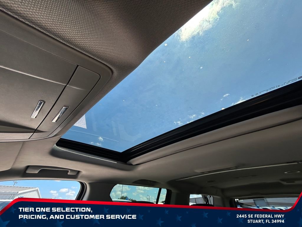 Used 2020 Chevrolet Suburban LT AWD/4WD image 27