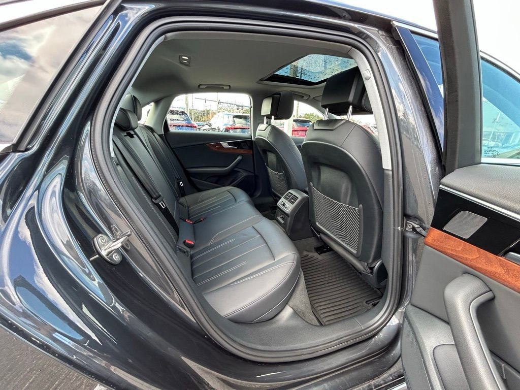 Used 2023 Audi A4 2.0T Premium w/ Convenience Package image 50