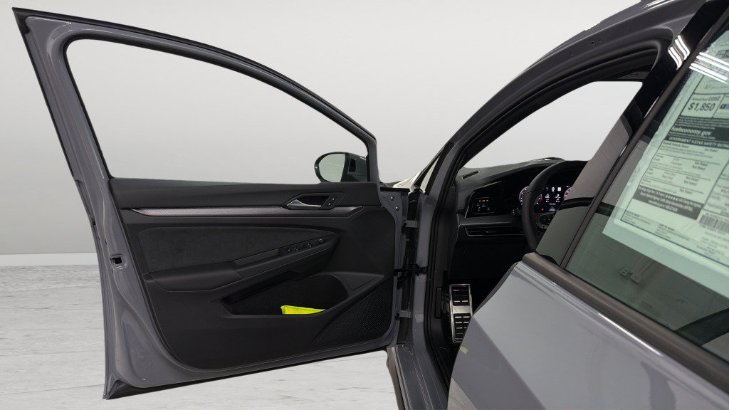 New 2026 Volkswagen GTI SE FWD image 14