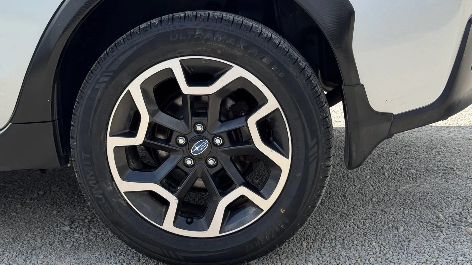 Used 2017 Subaru Crosstrek 2.0i Premium w/ Moonroof Package AWD/4WD image 15