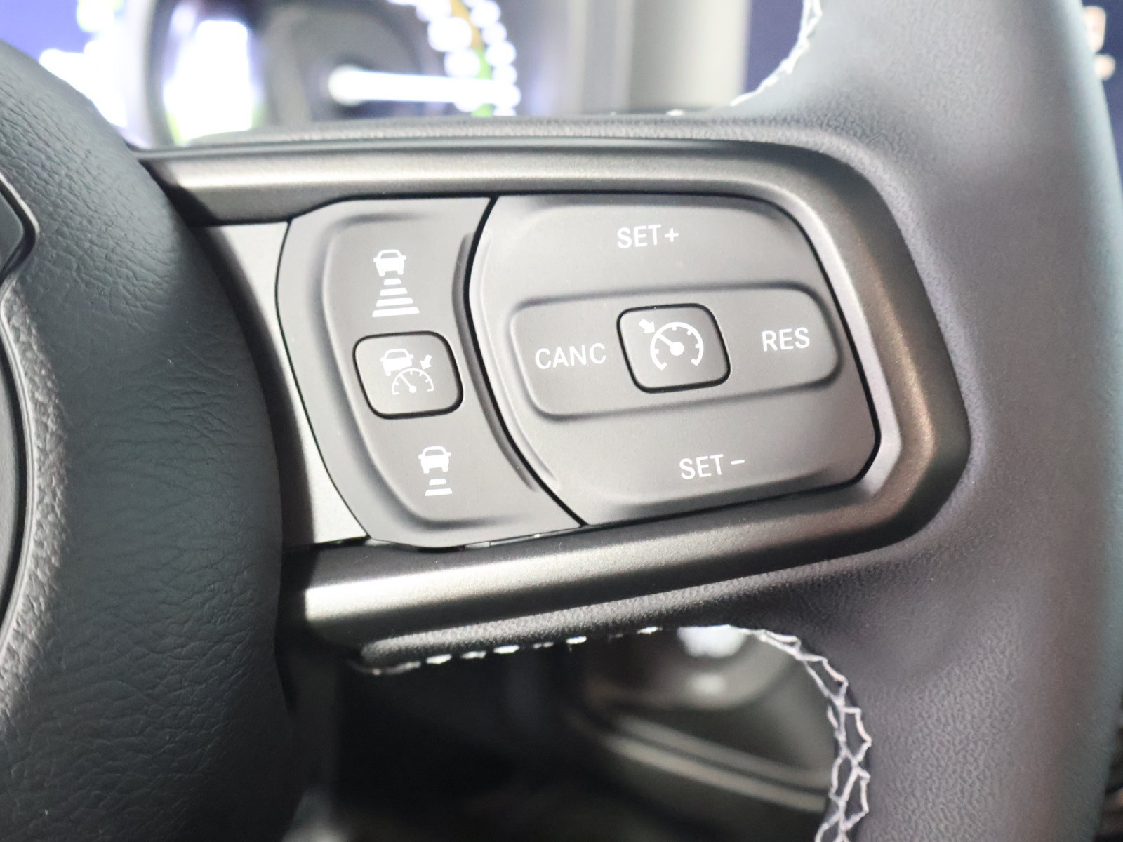 Used 2025 Jeep Wrangler Unlimited Sport S 4xe w/ Convenience Group AWD/4WD image 33