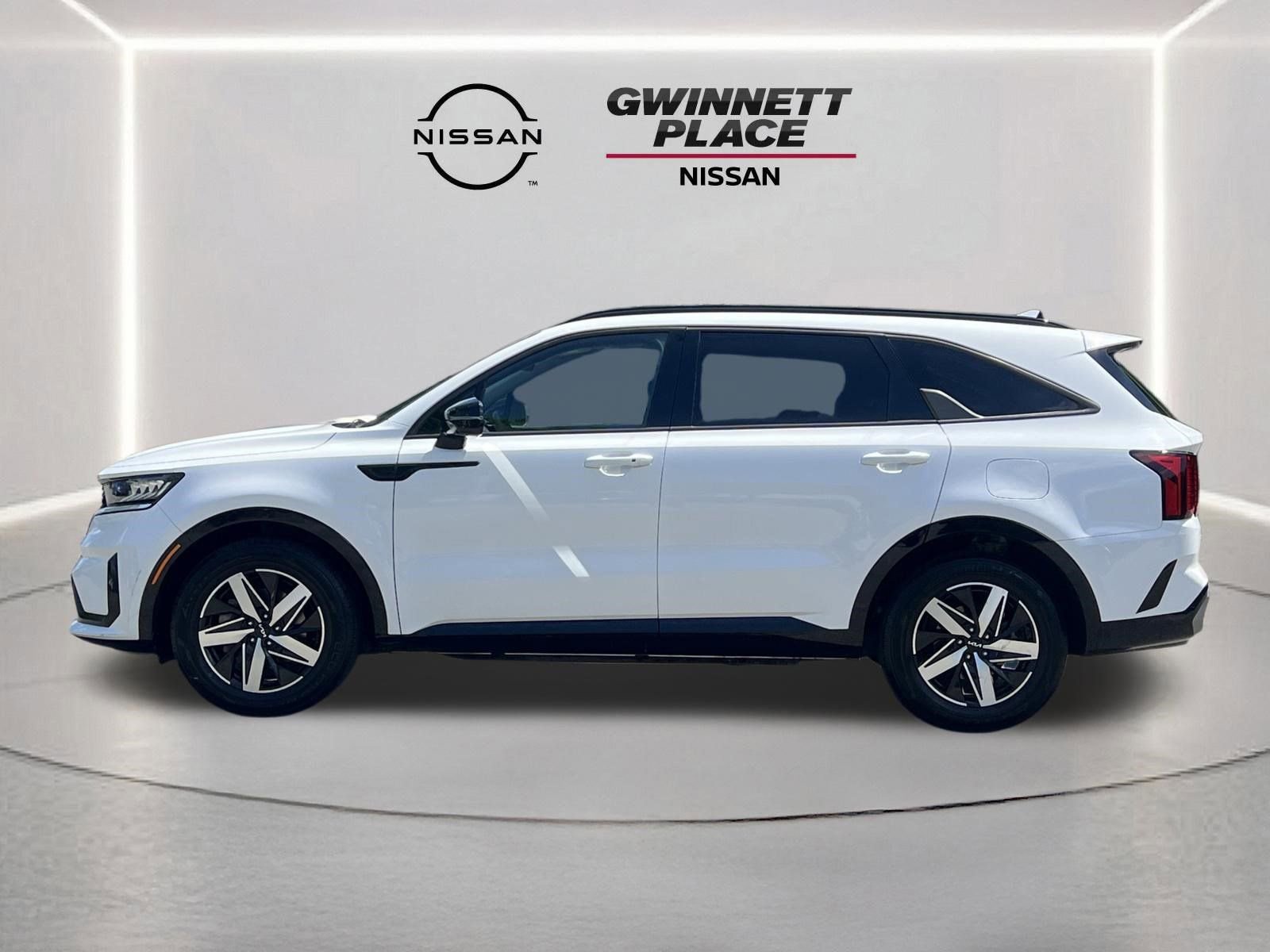 Used 2023 Kia Sorento S w/ Panoramic Sunroof Package FWD image 23