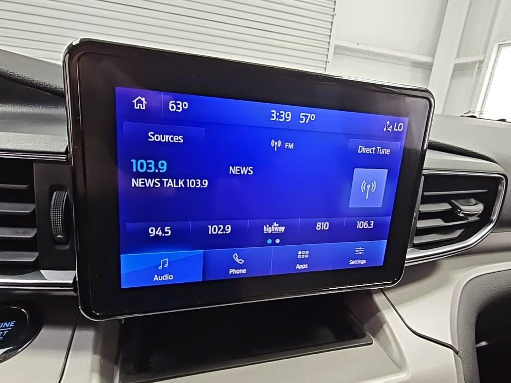 Used 2022 Ford Explorer XLT w/ Equipment Group 202A image 15