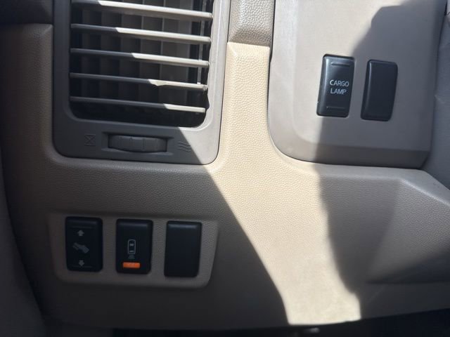 Used 2012 Nissan Titan SL RWD image 22