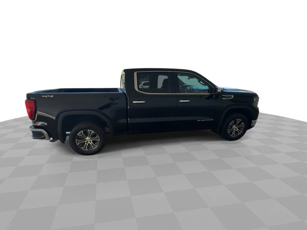 Certified 2025 GMC Sierra 1500 SLT AWD/4WD image 9