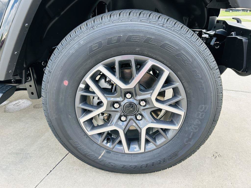 New 2025 Jeep Wrangler Unlimited Sahara AWD/4WD image 37