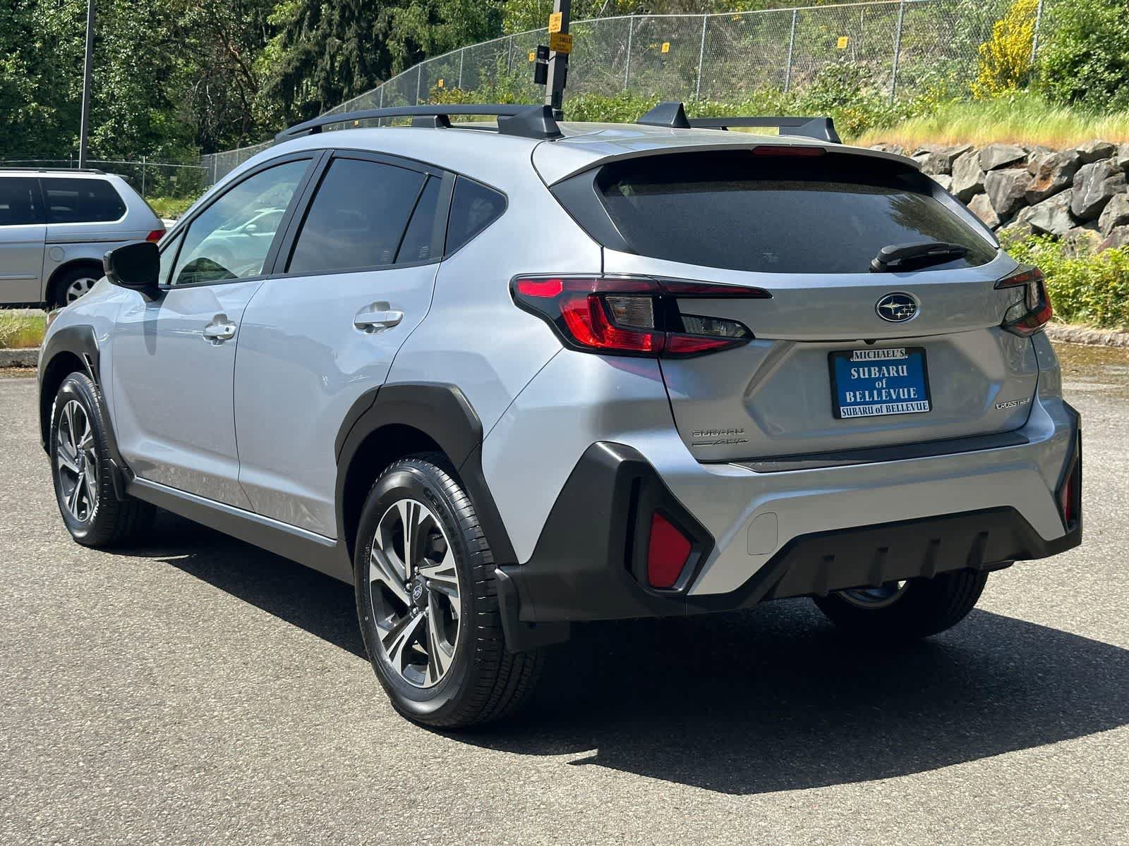 Certified 2025 Subaru Crosstrek 2.0i Premium AWD/4WD image 3