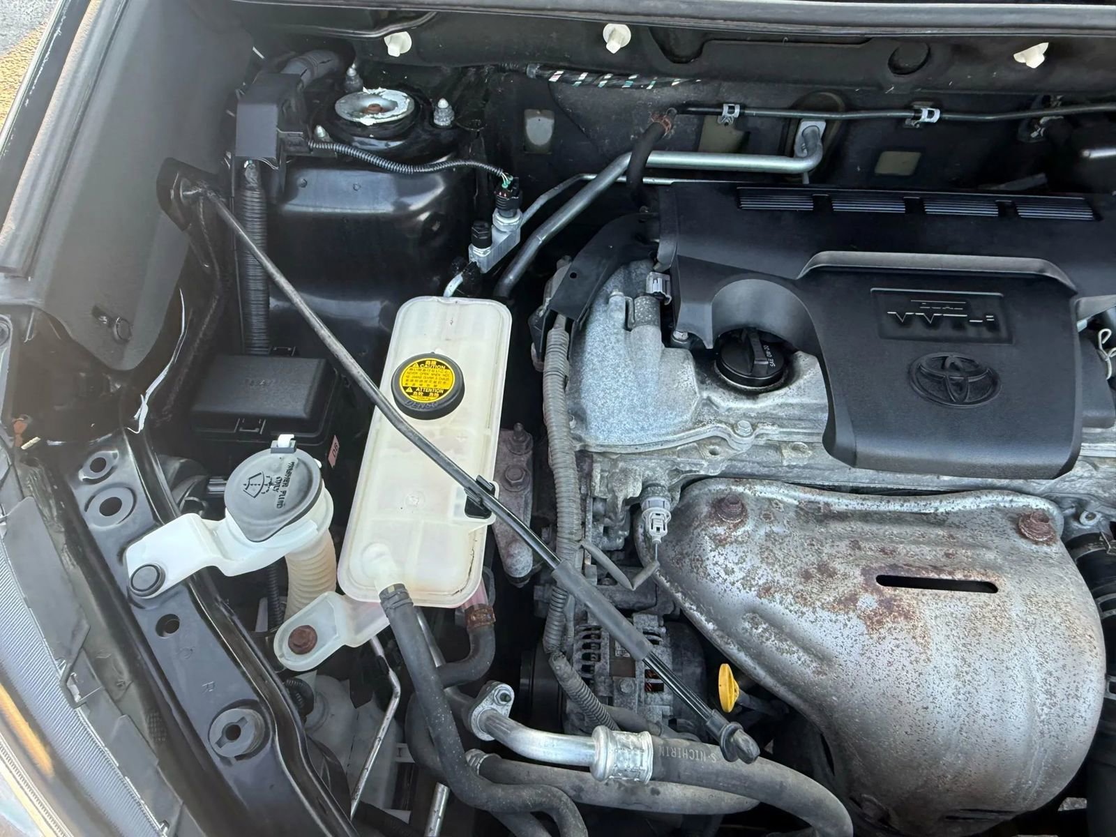 Used 2014 Toyota RAV4 Limited image 55