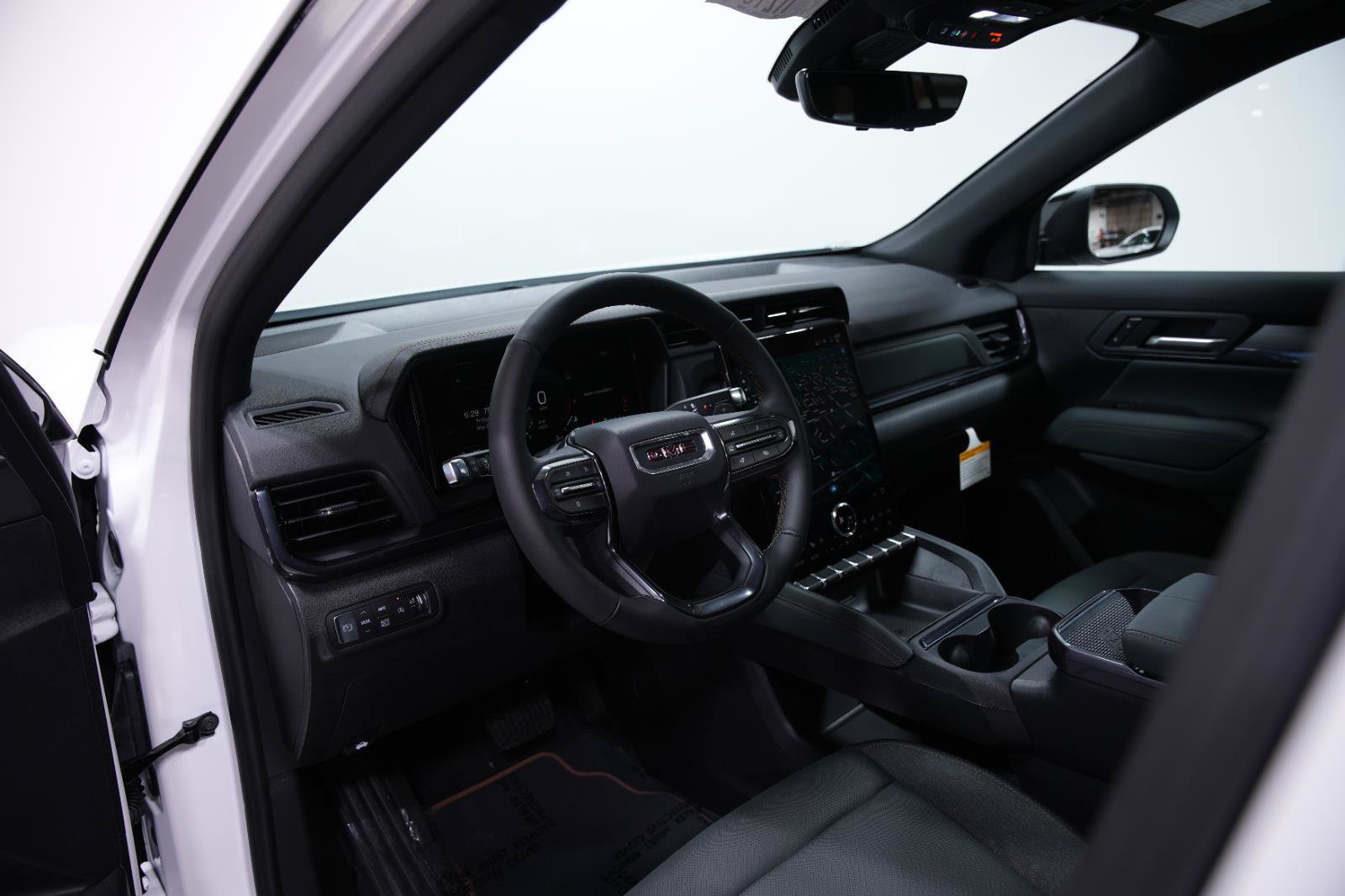 New 2026 GMC Terrain AT4 w/ Convenience Package III AWD/4WD image 30