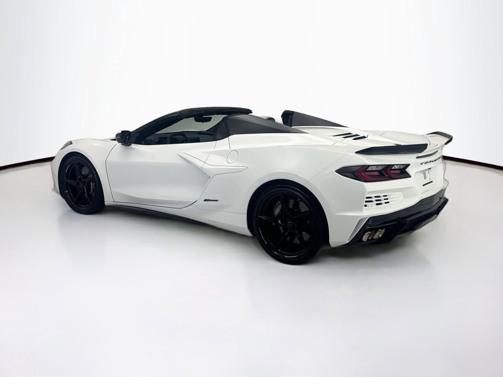 Used 2025 Chevrolet Corvette E-Ray AWD/4WD image 7