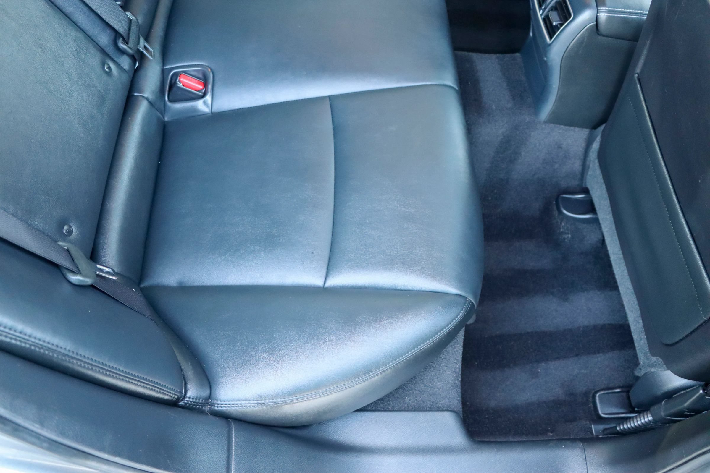 Used 2018 INFINITI Q50 Luxe RWD image 19