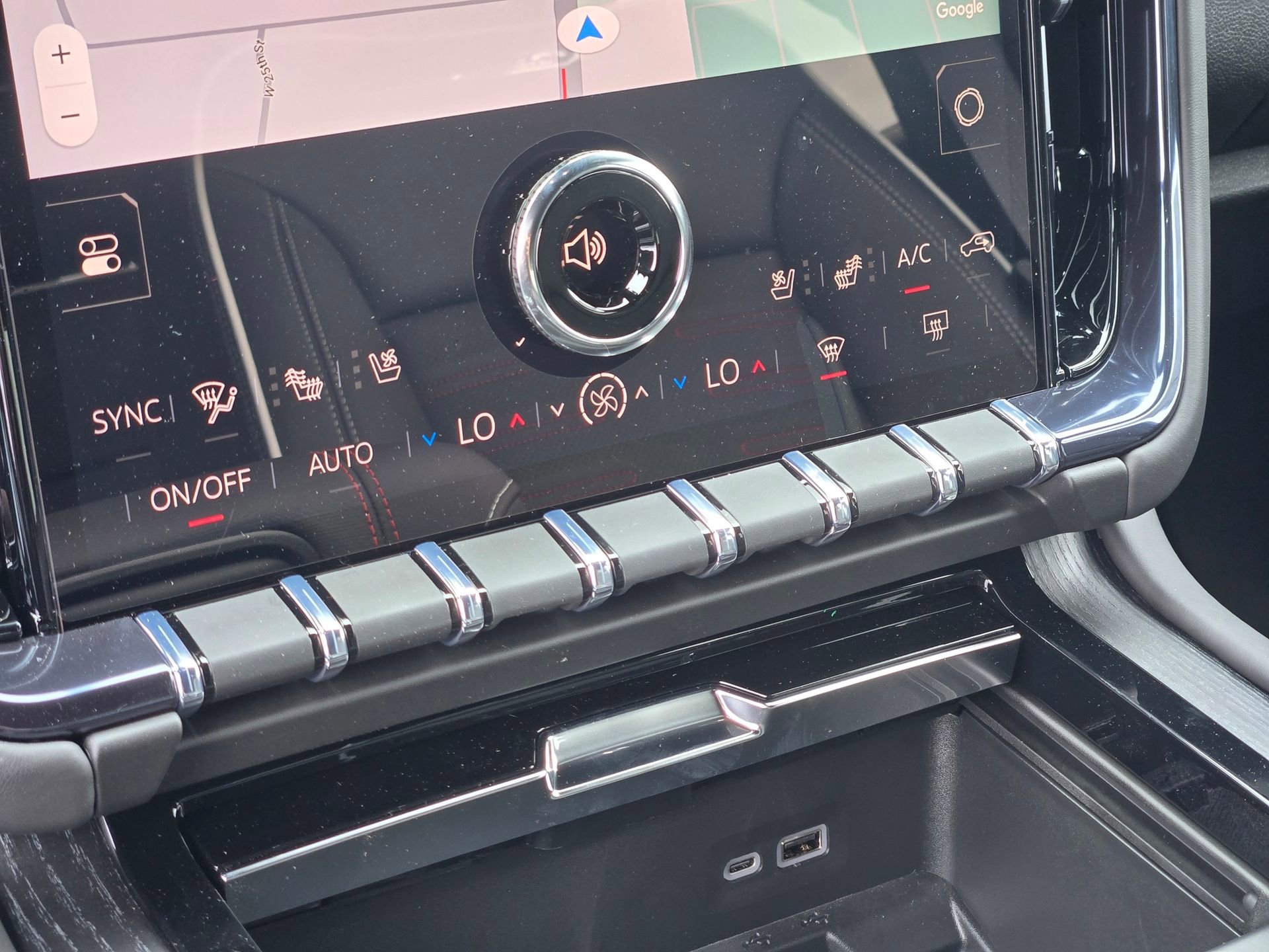 New 2026 GMC Yukon AT4 Ultimate w/ LPO, Floor Liner Package AWD/4WD image 50