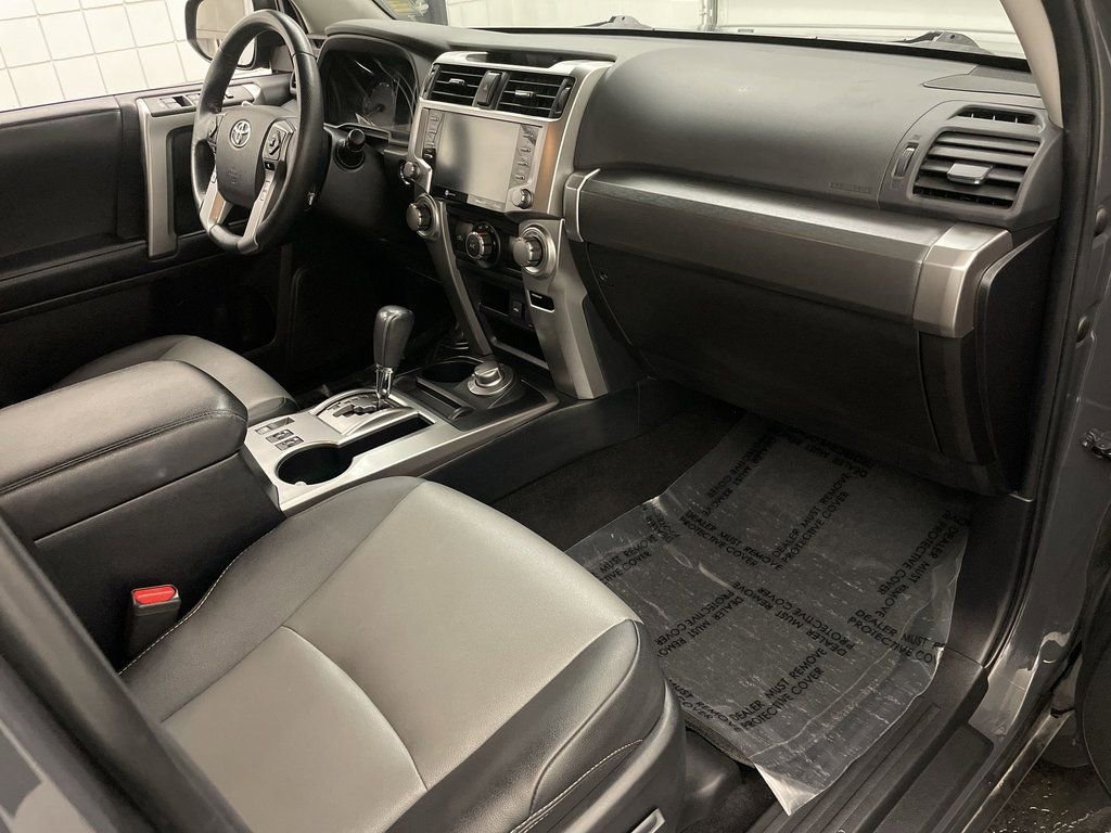 Used 2024 Toyota 4Runner SR5 Premium image 22