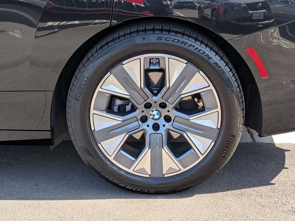 Certified 2026 BMW iX xDrive45 w/ Premium Package AWD/4WD image 26