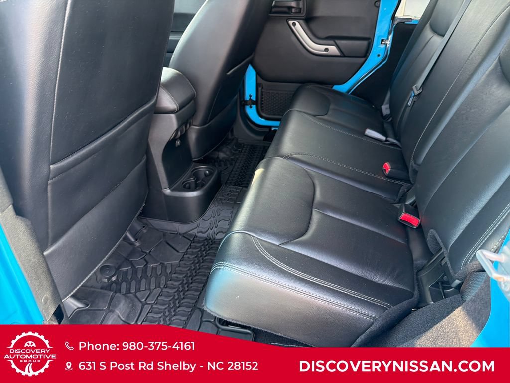 Used 2018 Jeep Wrangler Unlimited Sahara AWD/4WD image 26