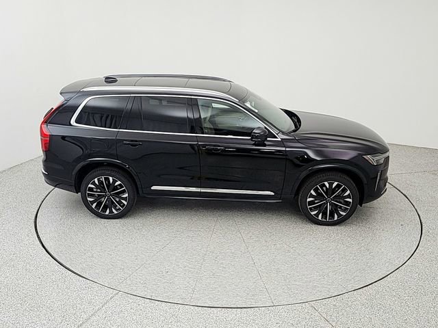New 2026 Volvo XC90 B6 Plus w/ Protection Package image 16