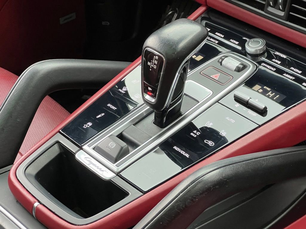 Used 2021 Porsche Cayenne GTS w/ Premium Package Plus image 34