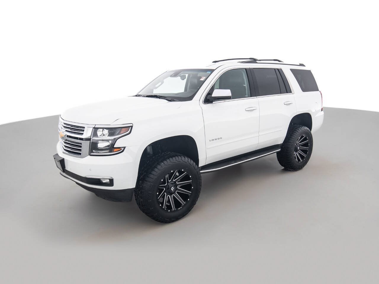 Used 2018 Chevrolet Tahoe Premier AWD/4WD image 9