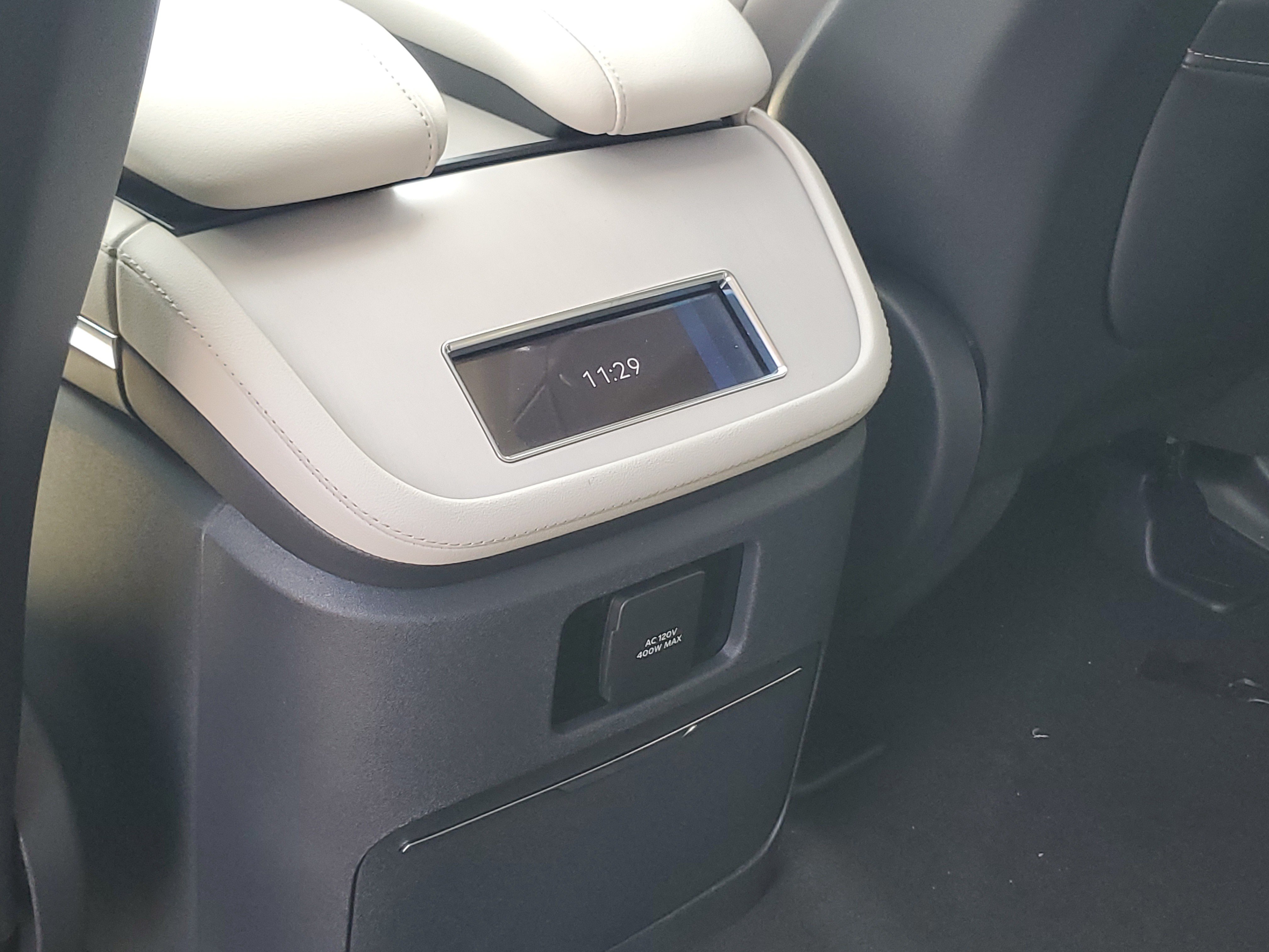 New 2026 Lincoln Navigator Reserve w/ Jet Appearance Package AWD/4WD image 28