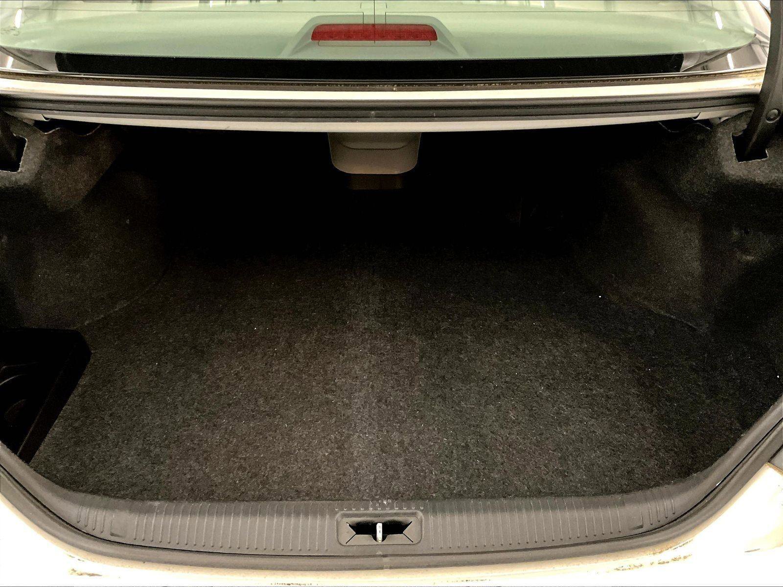 Used 2012 Toyota Avalon FWD image 34
