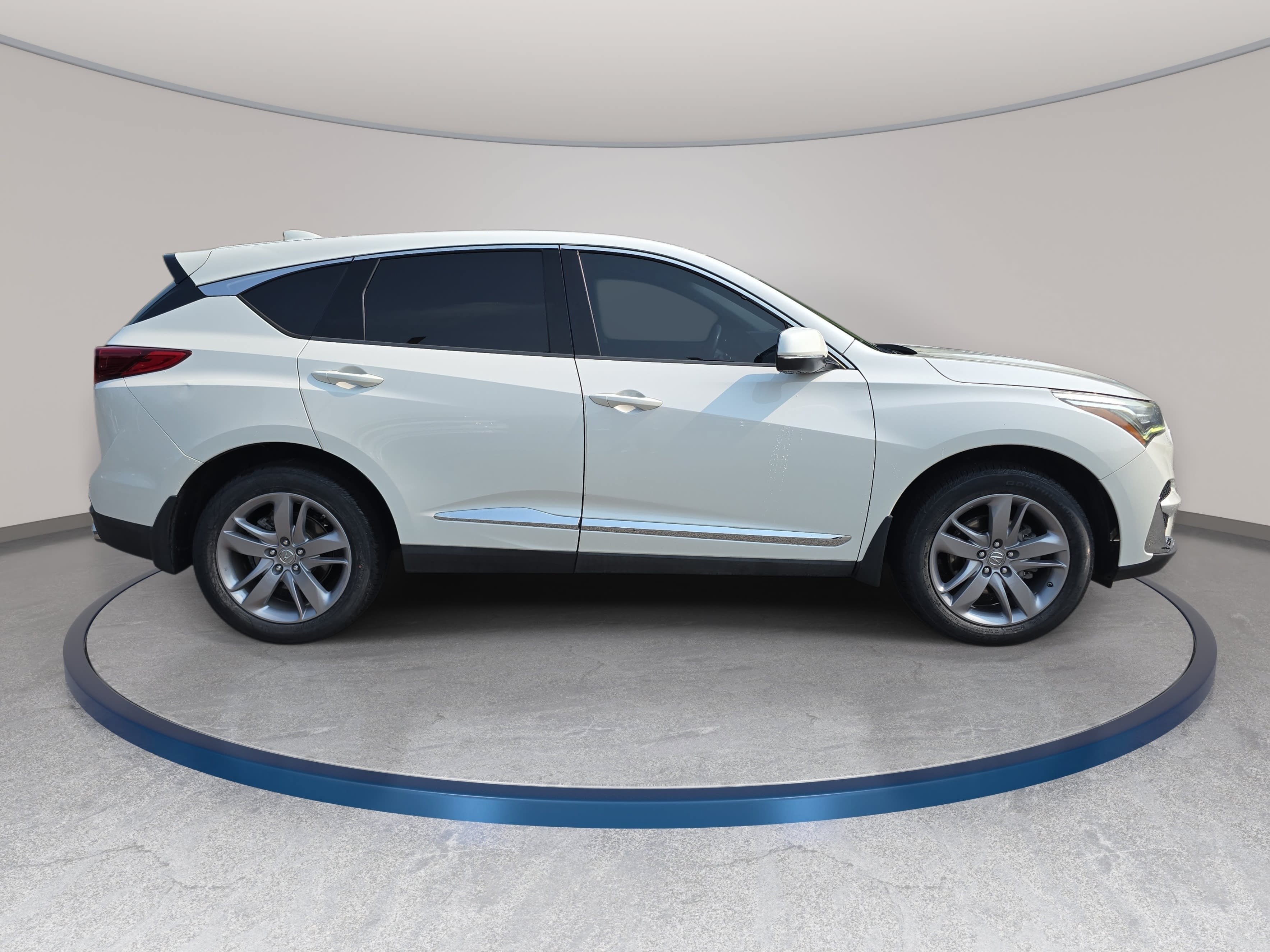 Used 2019 Acura RDX w/ Advance Package FWD image 4