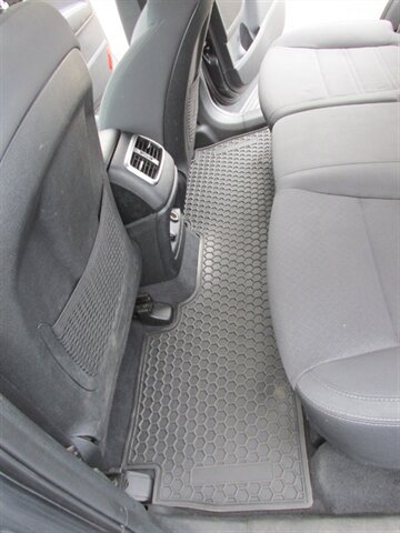 Used 2020 Kia Sorento AWD V6 image 12