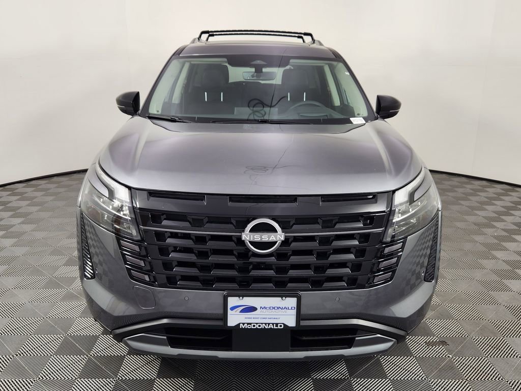 New 2026 Nissan Pathfinder Platinum image 7