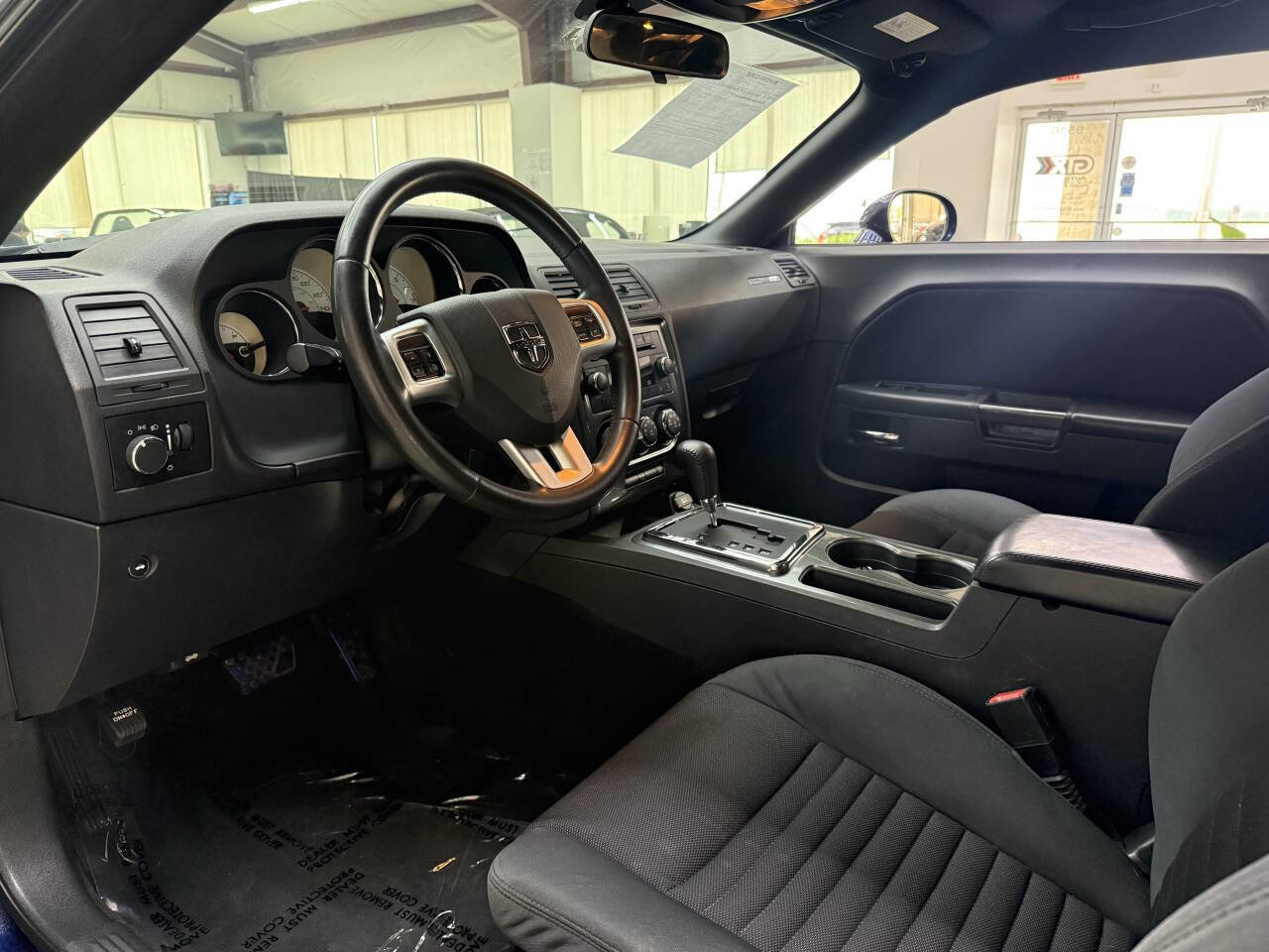 Used 2014 Dodge Challenger SXT RWD image 18