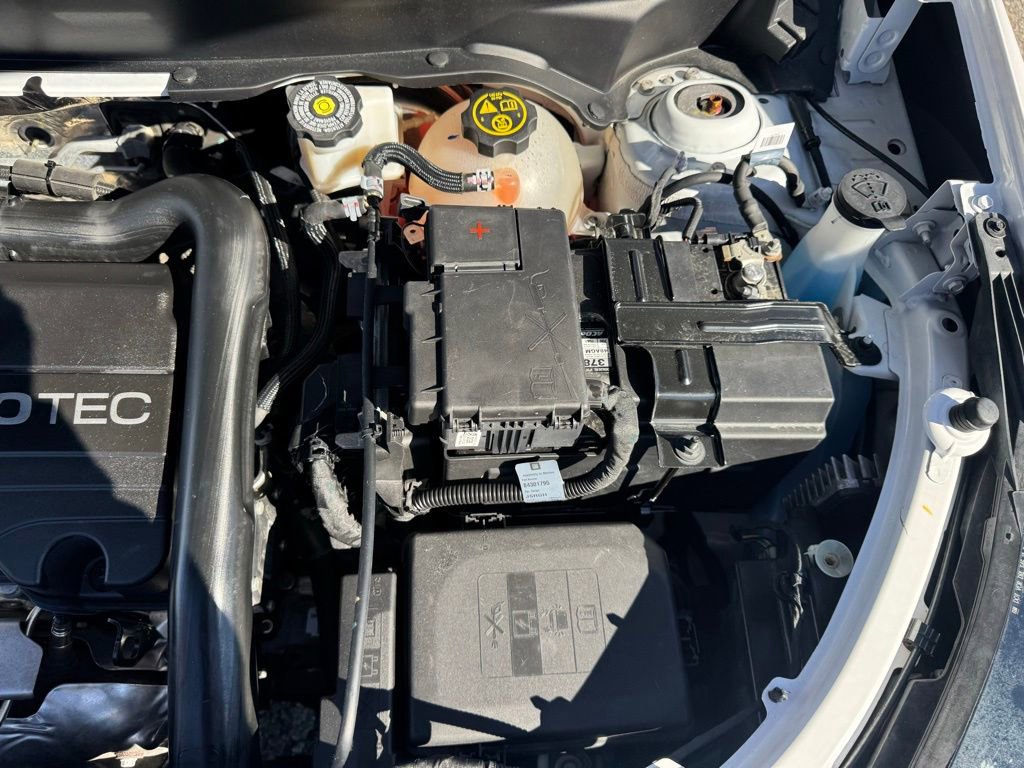 Used 2022 Chevrolet Equinox LT image 35