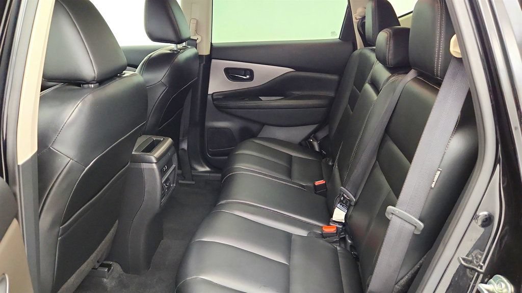 Used 2024 Nissan Murano SV w/ SV Midnight Edition Package AWD/4WD image 19