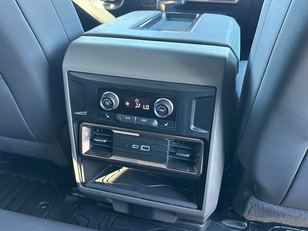 Certified 2024 GMC Hummer EV 2X w/ LPO, Illumination Package AWD/4WD image 29