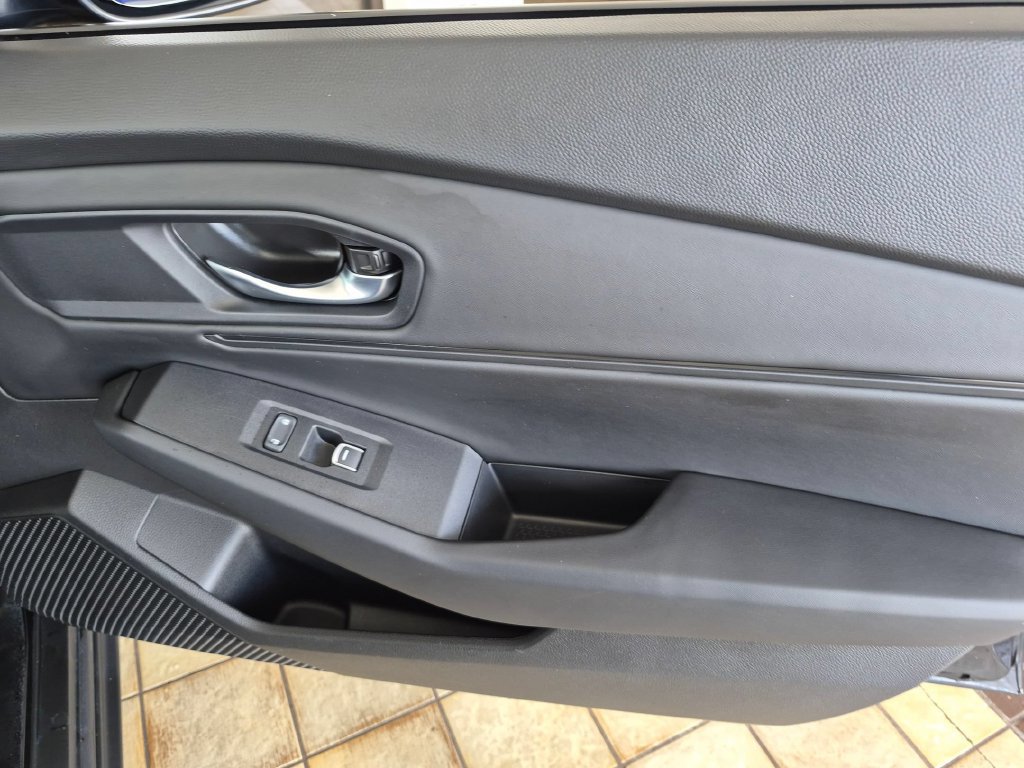 Used 2025 Honda Accord SE image 31