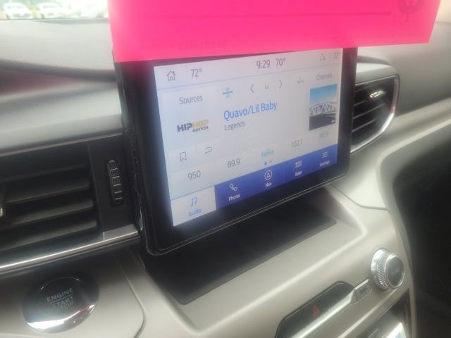 Used 2023 Ford Explorer XLT w/ Equipment Group 202A image 10