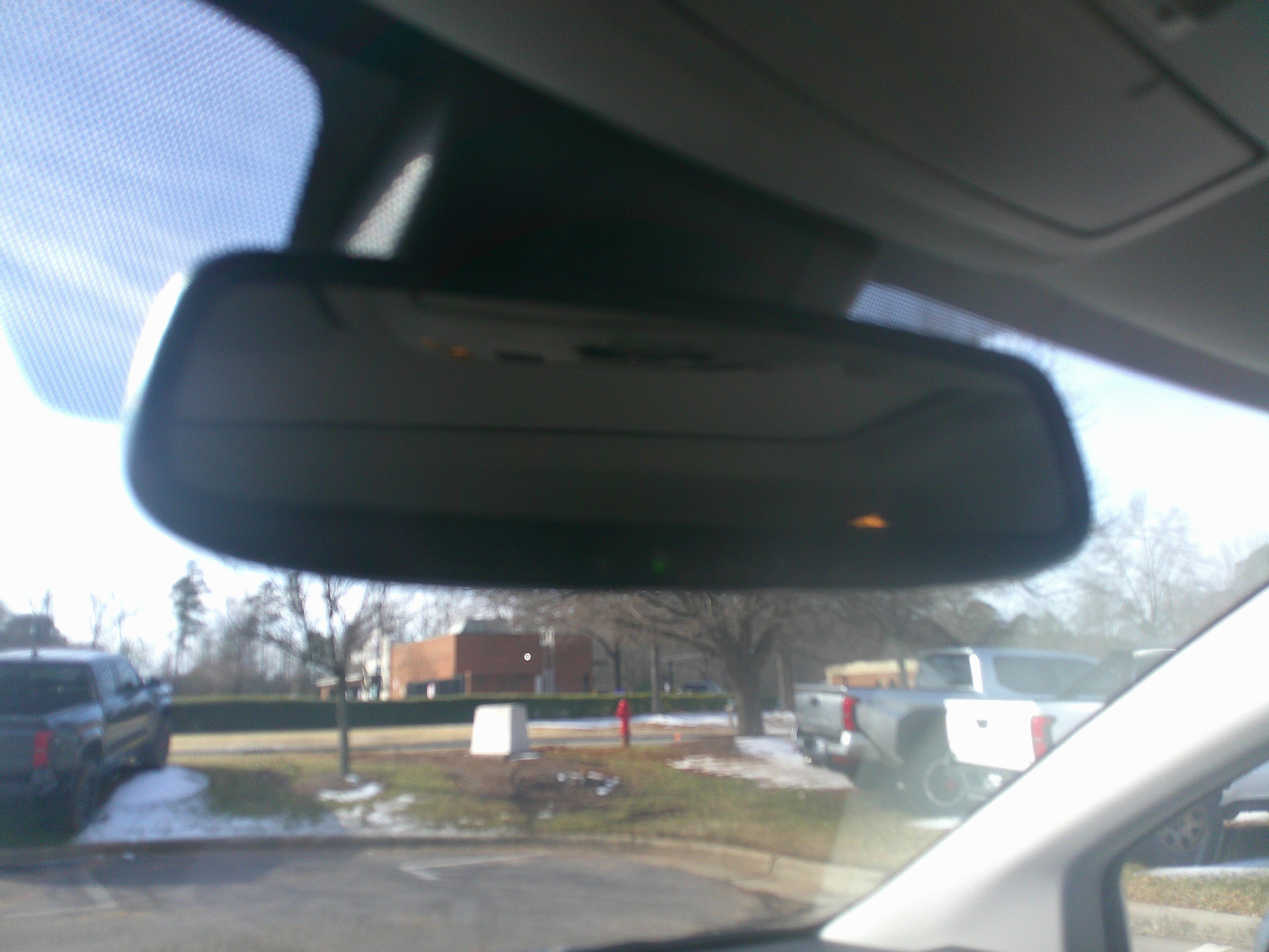 Used 2025 Toyota Sienna XLE image 28