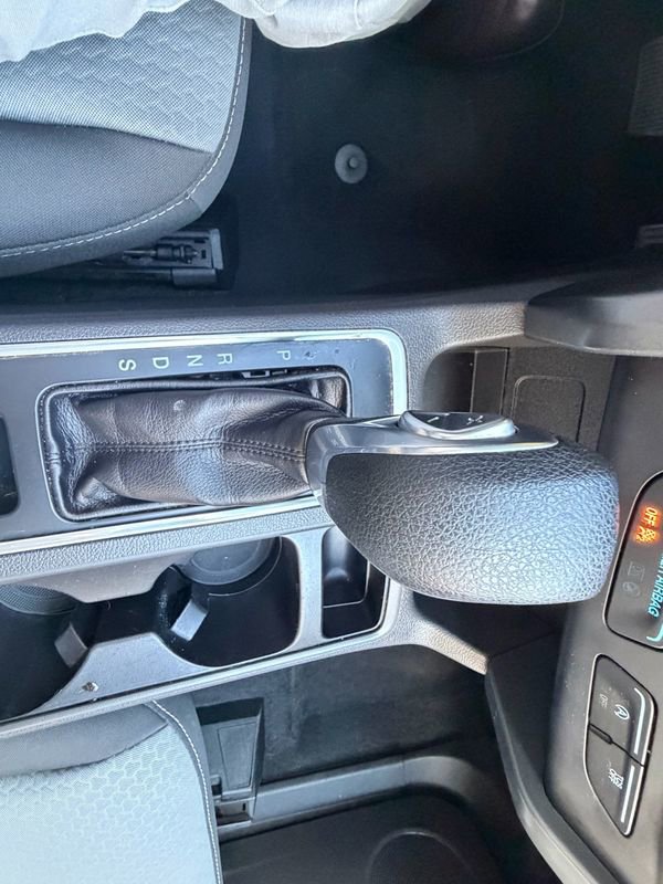 Used 2018 Ford Escape SE w/ SE Sync 3 Package image 46