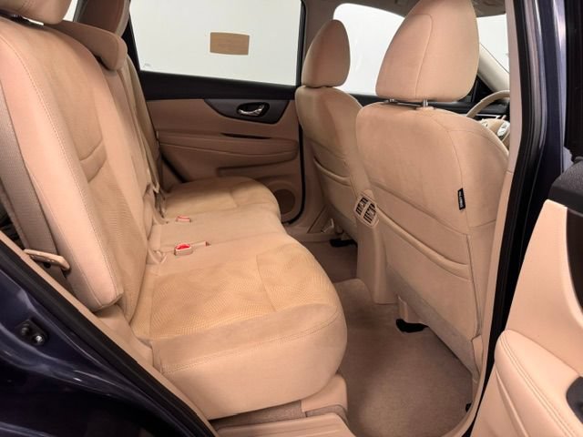 Used 2014 Nissan Rogue SV w/ SV Premium Package AWD/4WD image 28