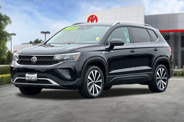 Used 2023 Volkswagen Taos SE FWD image 9