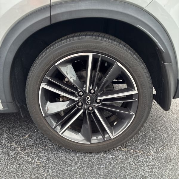 Used 2022 INFINITI QX55 Sensory w/ Lighting Package AWD/4WD image 11