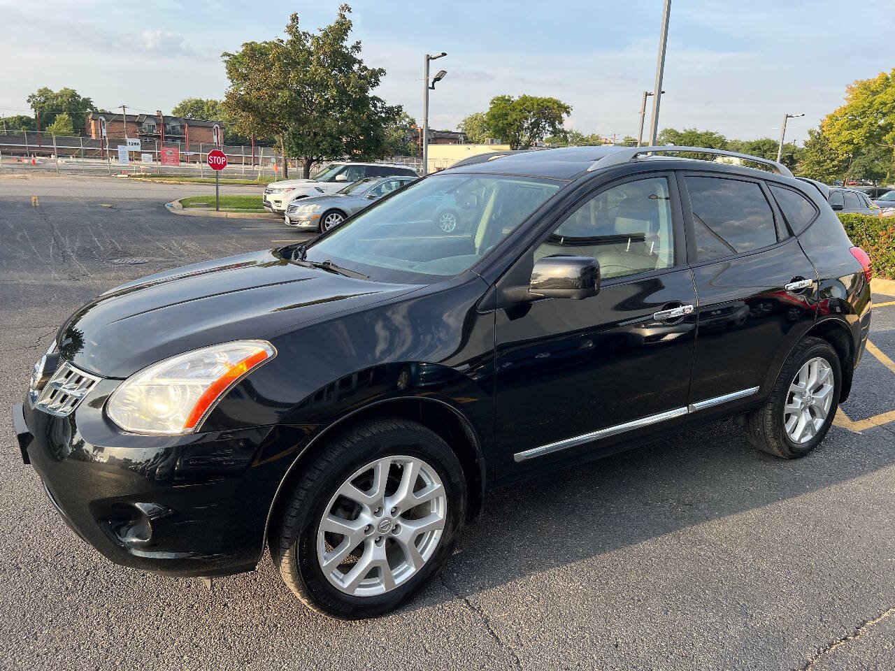 Used 2012 Nissan Rogue SL AWD/4WD image 6