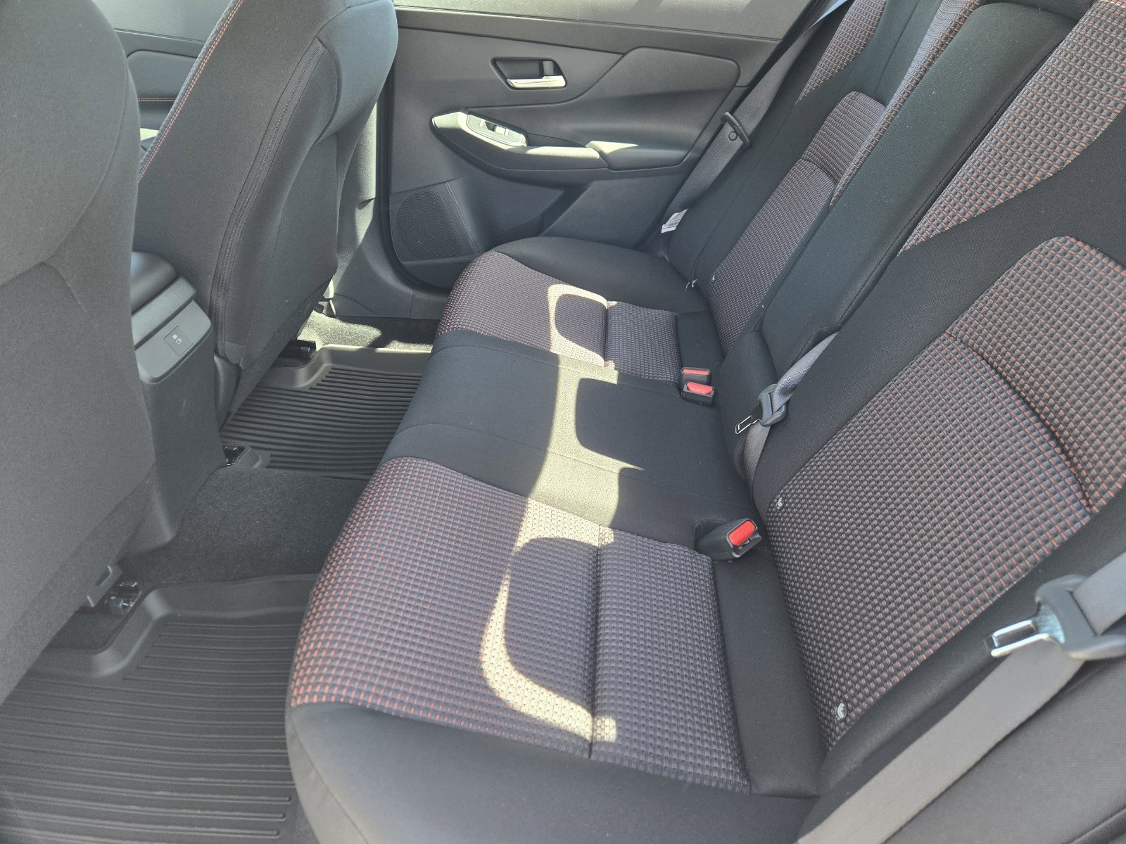 New 2026 Nissan Sentra SR w/ SR All Weather Package FWD image 23