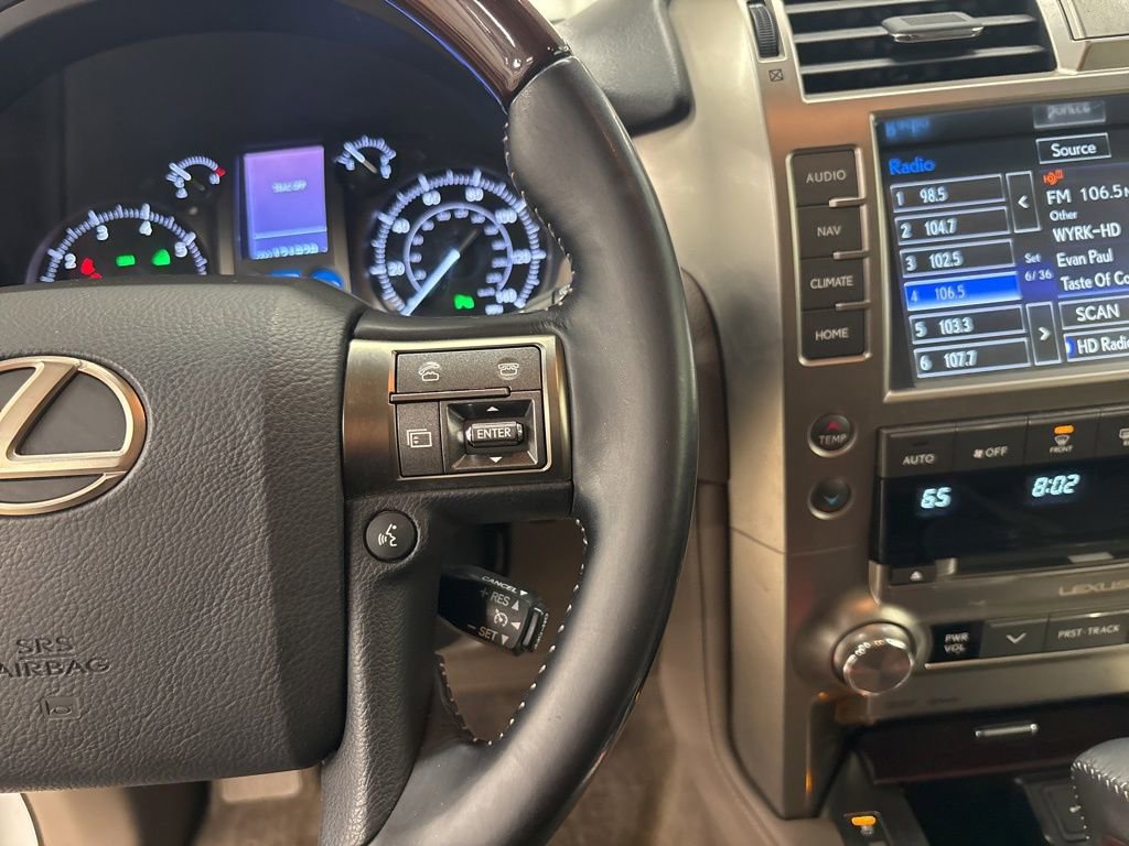 Used 2015 Lexus GX 460 w/ Premium Package image 22