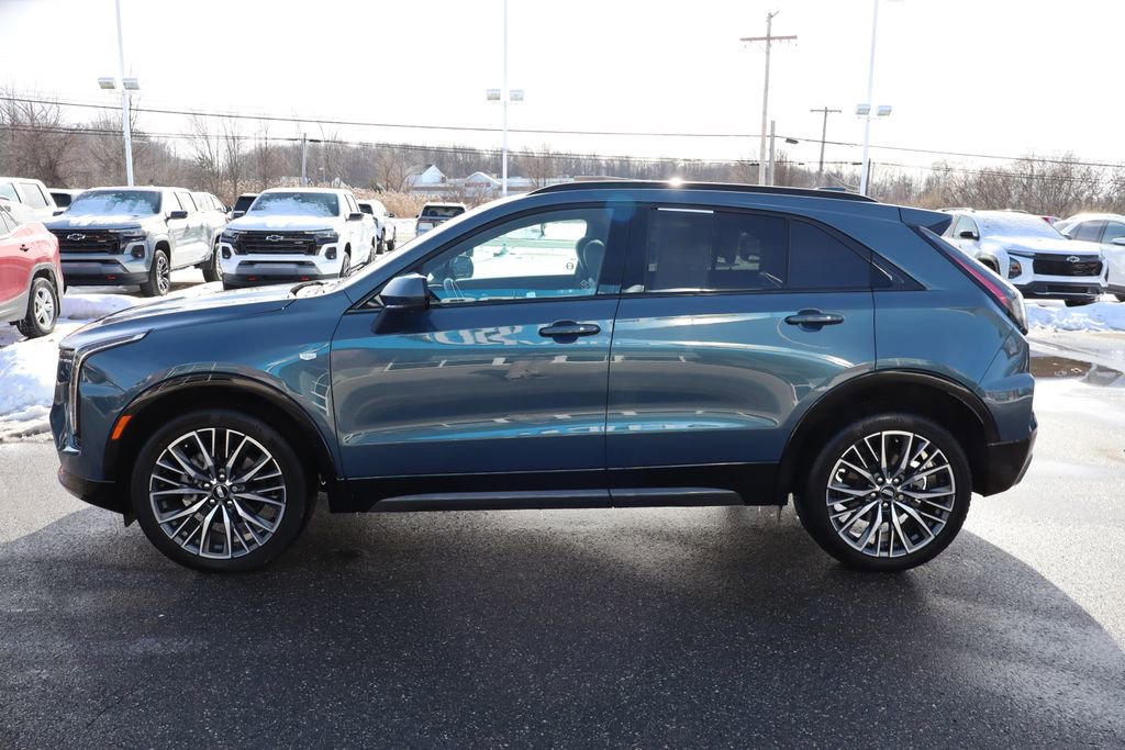 Used 2024 Cadillac XT4 Sport image 31