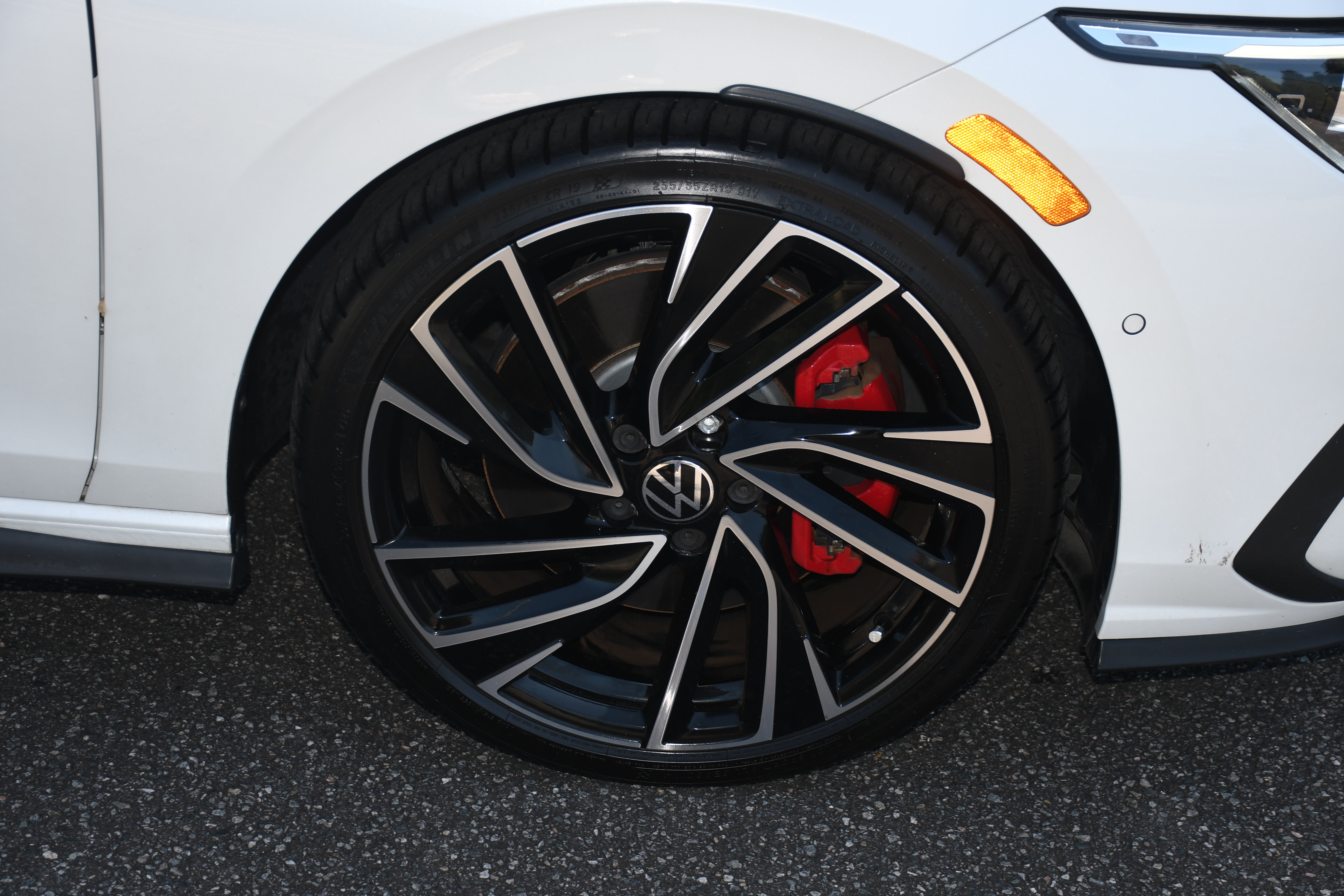 Used 2022 Volkswagen GTI Autobahn FWD image 23