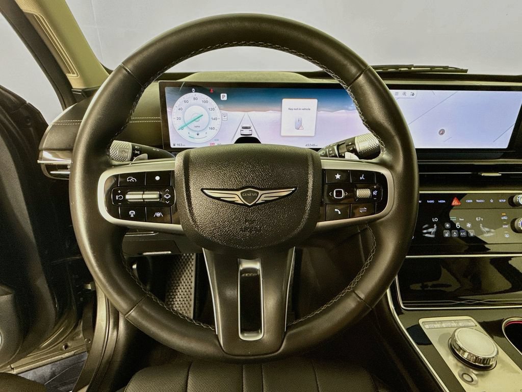 Used 2025 Genesis GV80 2.5T Standard AWD/4WD image 12