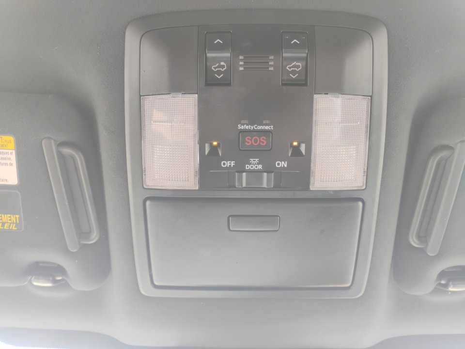 Used 2021 Lexus GX 460 Premium image 25